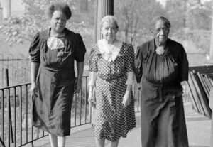Three elderly residents of Lemington Home for the Aged in the 1940s.