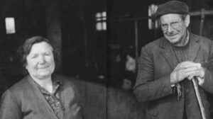 Pepe Lopez’s mother and father in front of the stable.