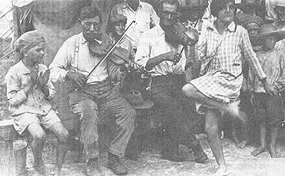 Cajun fiddler's from Breaux Bridge's past