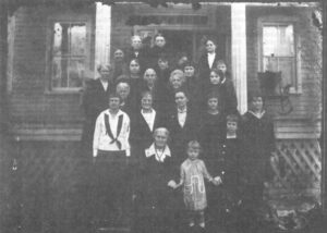 A Grantville Family Portrait by Tom Friday (c. 1910)