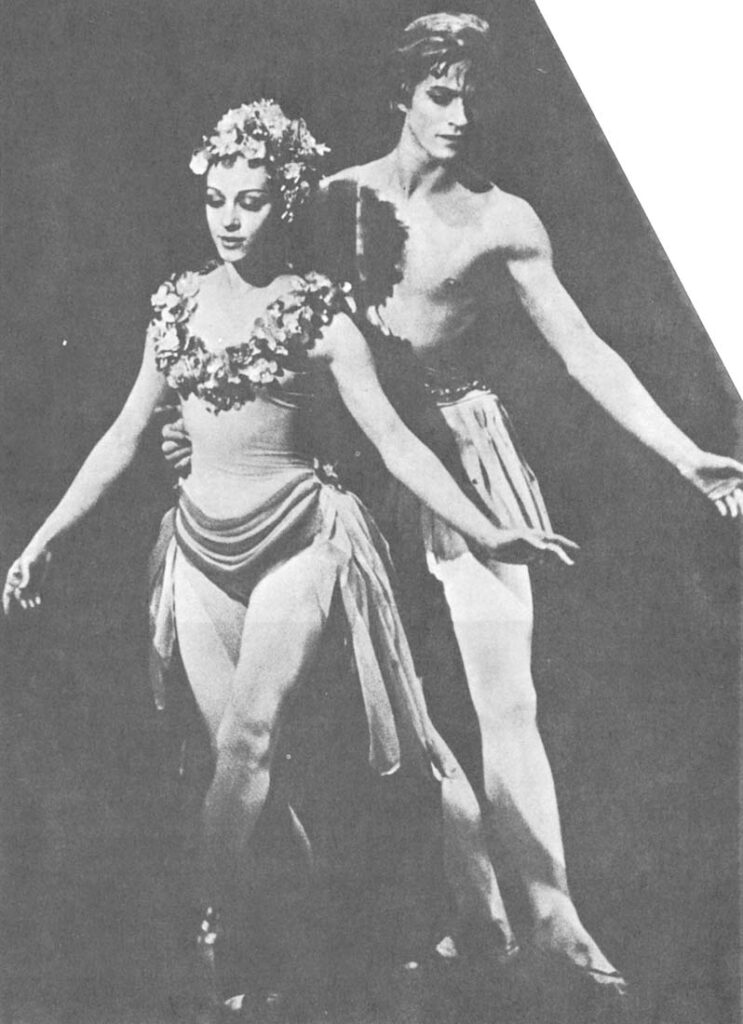 Lilly Scheuermann and Michael Birkmeyer in Daphnis and Chloe.